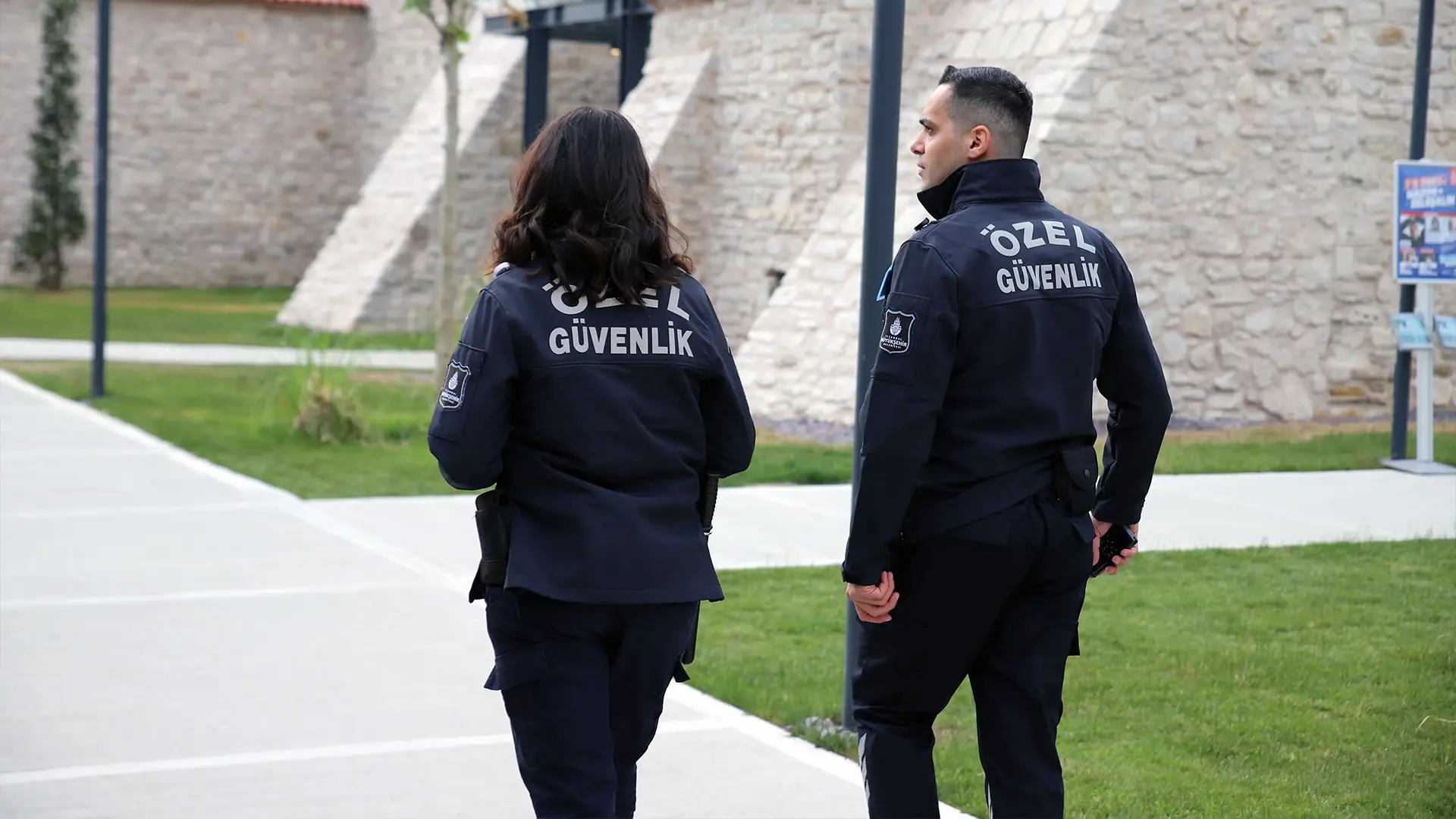 Liyakatli Kadrolar